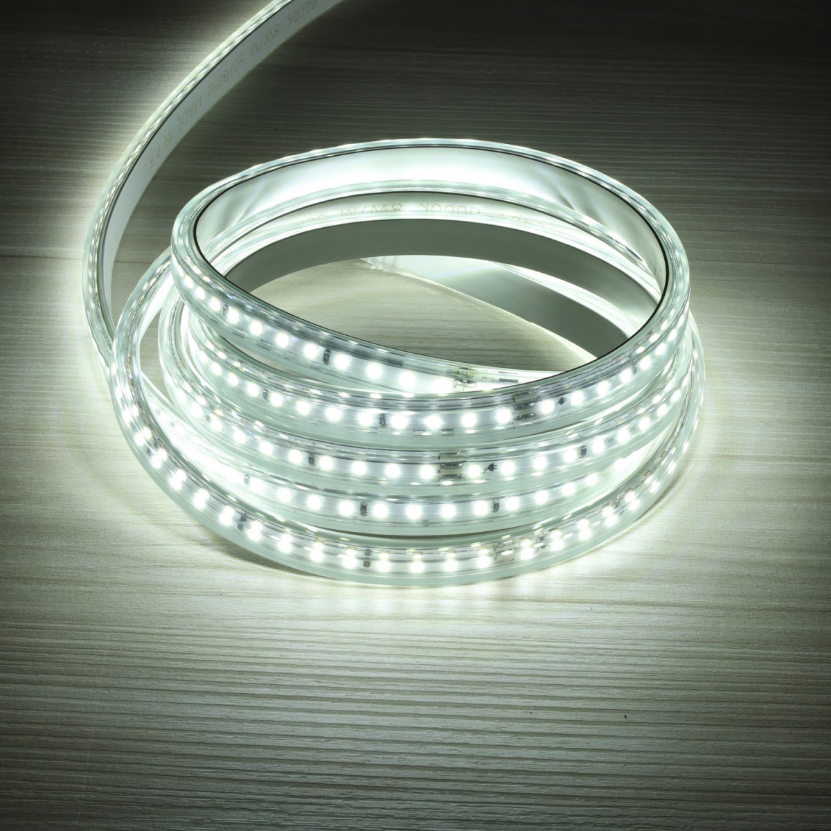 Tira LED 220V SMD 8W/m 720lm 12mm Ancho IP65 frio